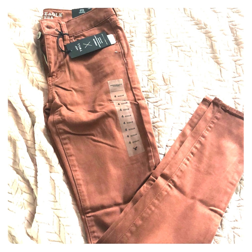 Low Rise Twill Jegging